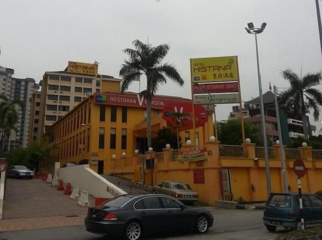 Klang Histana Hotel Buitenkant foto
