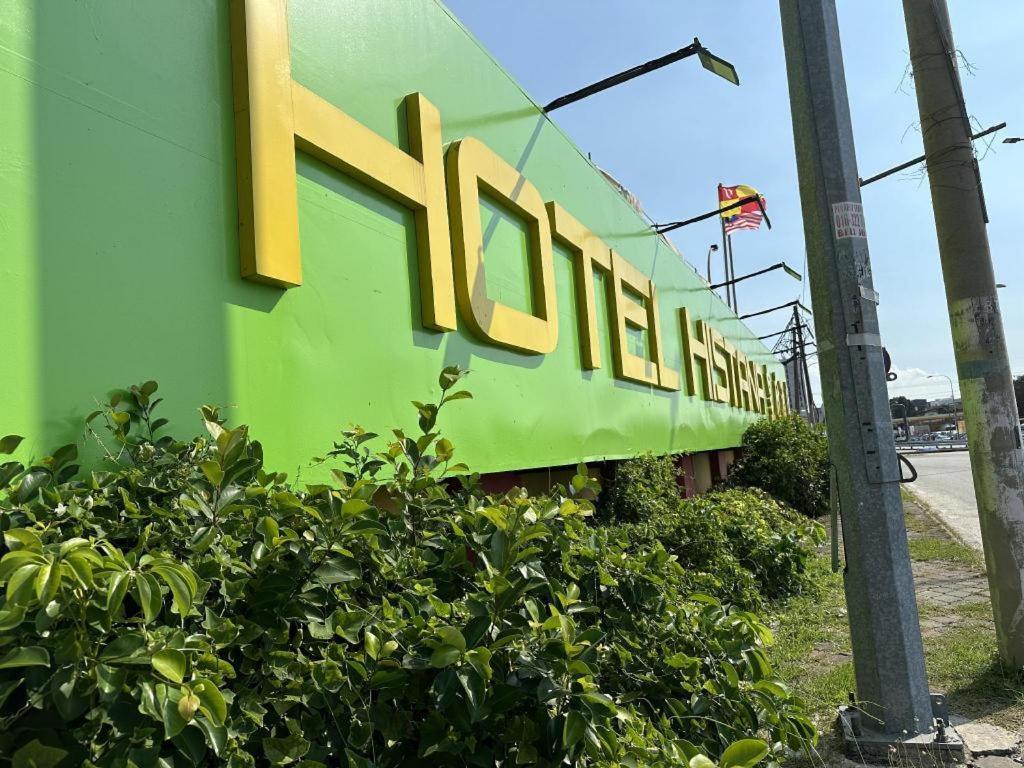 Klang Histana Hotel Buitenkant foto